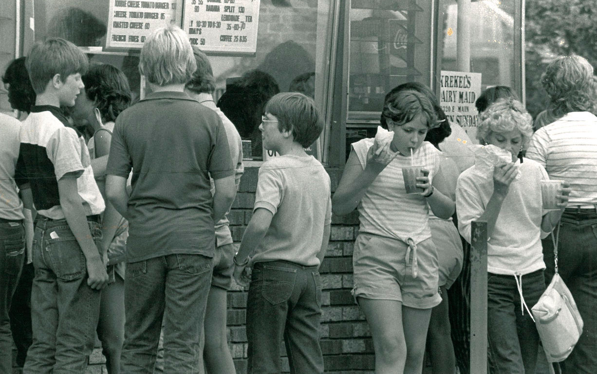 Lunch hour at Krekel's